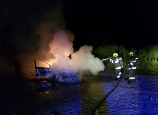 Fahrzeugbrand in der Schütt