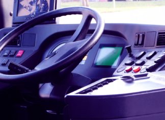 19-jähriger Kötschacher griff Busfahrer betrunken ins Lenkrad