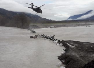 Damm provisorisch abgedichtet