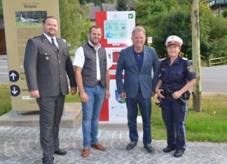 Neu: Zwei Defi-Säulen