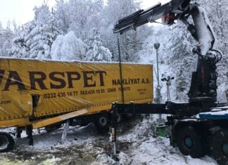 Schwerer LKW-Unfall auf der A2 Südautobahn