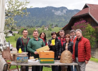 Besuch beim Naturpark-Imker