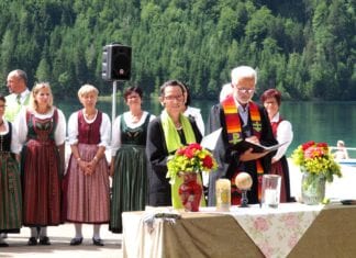 Natur und Religion im EinKLANG – besinnlicher Gottesdienst mit ORF Wandertag gestern im Naturpark Weißensee