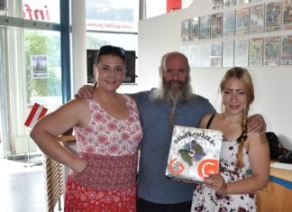 Im Büro “tickt´s” anders…