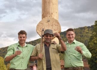 Kirchtagsbaum Aufstellen: Startschuss für den Rattendorfer Kirchtag!