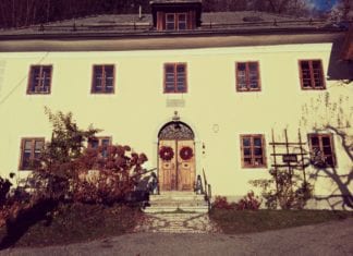 Advent im kleinen Pfarrhof Saak