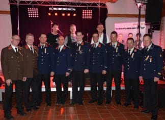 Ausgezeichnete Stimmung beim Ball der „Blauröcke“