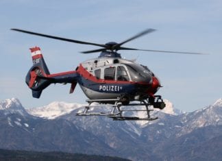 Wintersportler am Nassfeld in Not: Polizeihubschrauber Libelle FLIR im Einsatz