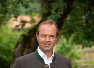 Mößler an Handel: Unser Fleiß hat seinen Preis!