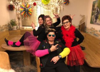 29. Maskenball beim Theo