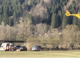 15- jährige prallte bei Probefahrt gegen Mauer