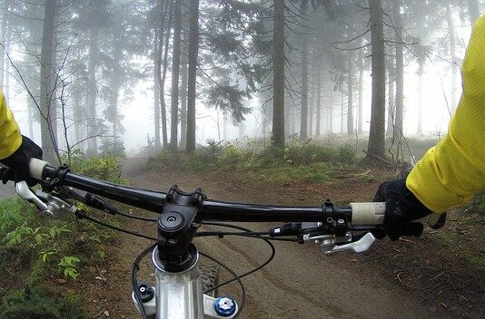 Sturz mit Mountainbike