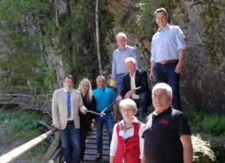 Lokalaugenschein beim Beschäftigungsprogramm im Rahmen der Katastrophenhilfe für Oberkärnten