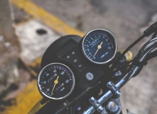 Mopedunfall mit Personenschaden