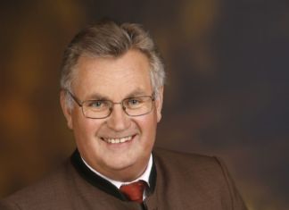 Wahlergebnis Lesachtal: Bgm. Johann Windbichler mit 52,45 % bestätigt