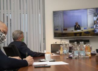 “Solange es geht”: Schulen müssen offenbleiben