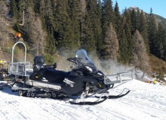 Unfall mit Ski- Doo – Kaderläufer schwer verletzt