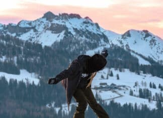 Auf dem Snowboard durch den Winter
