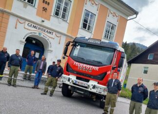 Nach 30 Jahren: Bad Bleiberg bekommt ein neues Tanklöschfahrzeug