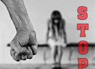 Mahnwache: „Stoppt die Gewalt gegen Frauen“