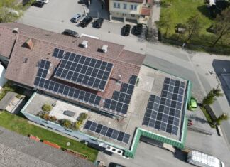 Kaufmann setzt auf Sonnenenergie: Nachhaltiges Energiekonzept bei ADEG Kovsca