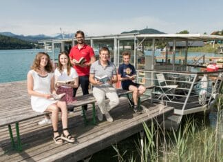 AK-Bücherinsel und AK-Bücherboot versorgen Badegäste bis 3. September mit Lesestoff