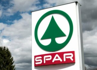 Gerätebrand möglich: SPAR ruft SIMPEX-Wasserkocher zurück