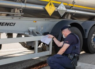 Schwerpunktkontrollen der Landesverkehrsabteilung
