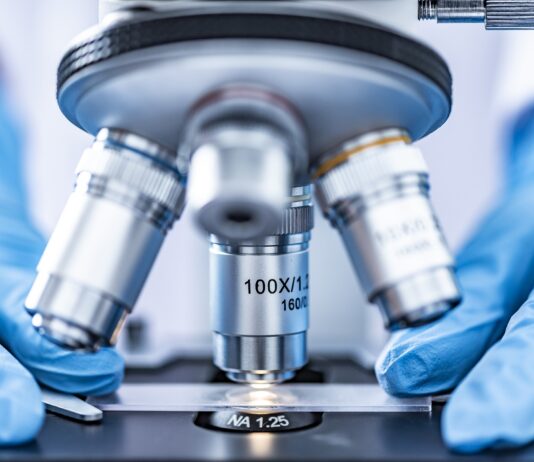 PCR-Tests werden in neuem Labor ausgewertet