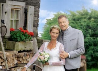 Hochzeit: Armin Assinger hat seiner Sandra nochmals das Ja-Wort gegeben
