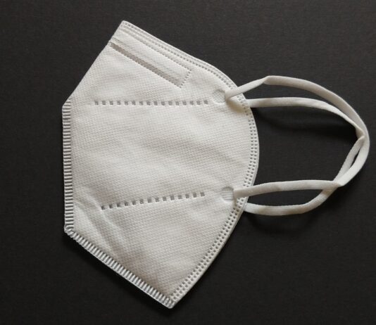 FFP2-Pflicht für alle? “Kein Unterschied zwischen geimpft oder nicht”