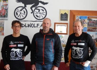 Radlwolf und Michael Kurz unterstützen Patrick aus Laas bei Kötschach
