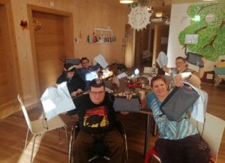 Verfrühtes Christkindl für die Bewohner im AVS-Heim