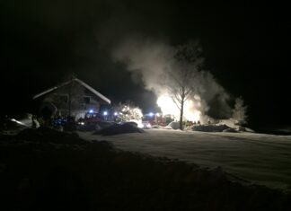 Sirenenalarm im Oberen Gailtal – Brand einer Werkstätte bei einem Wohnhaus