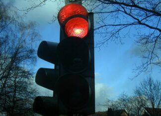 Ganz Österreich bleibt tiefrot: Corona-Ampel zeigt weiter hohes Risiko