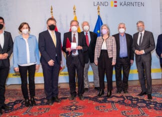 LH Kaiser und LR Gruber zeichneten Engagement für Kärnten und seine Bevölkerung aus – Völkerverbindendes Wirken der Geehrten stand im Mittelpunkt