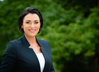 Knalleffekt: Ministerin Elisabeth Köstinger tritt zurück