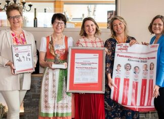 Regitnig 4* Hotel & Chalets am Weißensee als „Familienfreundlichster Betrieb 2021“ ausgezeichnet