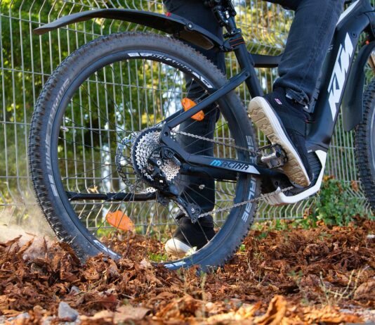 15-jähriger bei E- Mountainbike Unfall verletzt