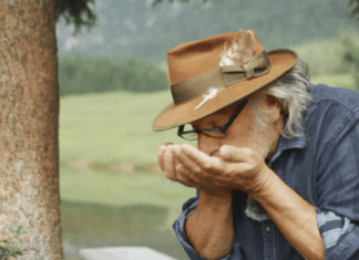 Filmpremiere des Kinodokumentarfilms „KOSTBARES Köstendorf – Ein Ort lebt WASSER“