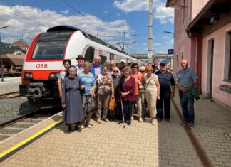 Zugfahrt mit der neuen Eisenbahn nach Arnoldstein