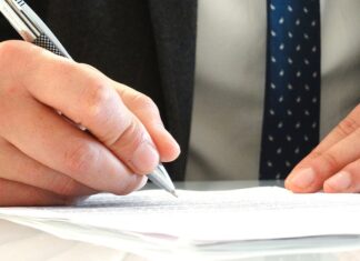 Land Kärnten sucht dringend Juristinnen und Juristen