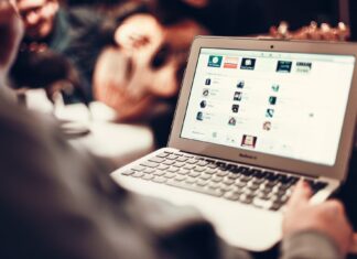 E-Learning: 3 Vorteile im Überblick