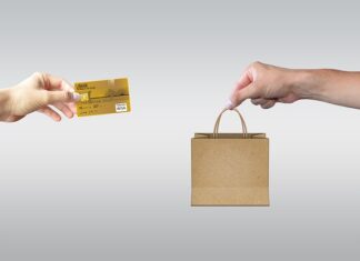 Kein Geld zurück nach Warenrücksendung bei Online-Kauf – AK-Konsumentenschutz schritt ein!