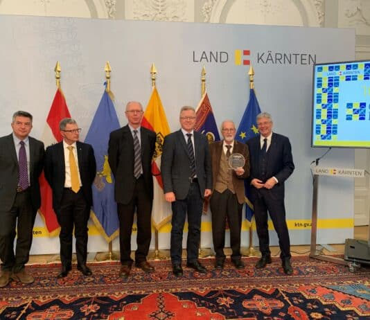 Verleihung des „EUREGIO Senza Confini“ Nachhaltigkeitspreises an den Verein zur Revitalisierung der Klosterruine