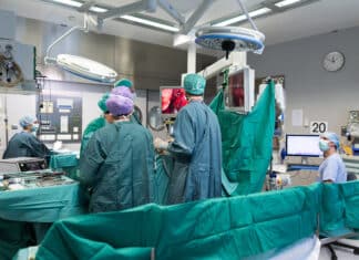tirol kliniken – Erstmalig in Österreich „unpassende“ Spenderniere für Kind erfolgreich transplantiert