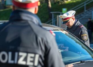 Großeinsatz der Polizei: Schlepper und fünf Migranten erwischt