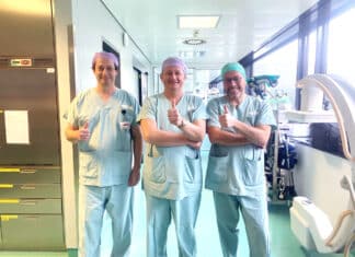 Klinikum Klagenfurt: erste Operation mit Roboterunterstützung durchgeführt