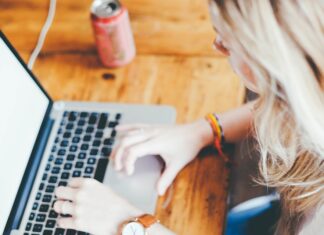 Internationaler Frauentag: Schwung auf dem Arbeitsmarkt nutzen
