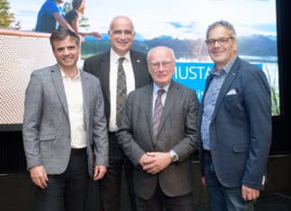 Touristiker*innen feiern Doppeljubiläum: 25 Jahre Region und 10 Jahre Verbände